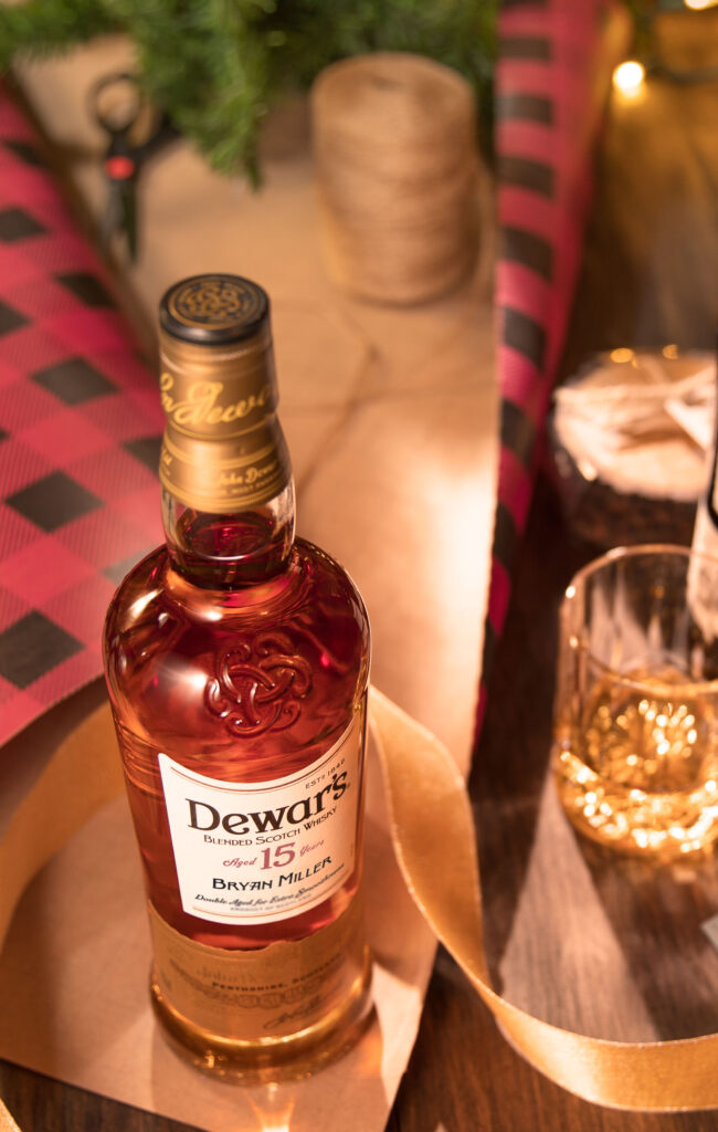 Holiday Spirits! Gift Ideas From Dewar’s Scotch Whisky